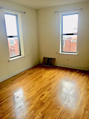 Rented by null | media 5