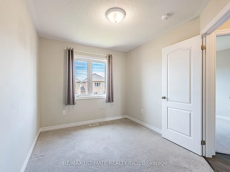5 Albany St — Photo 44