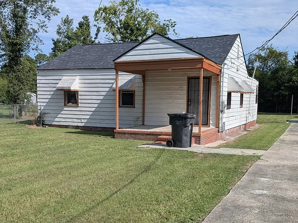 2001 Shirley Ave