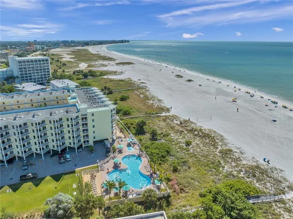 12000 Gulf Blvd #405, Treasure Island, FL 33706