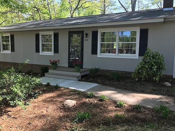 Rental fee includes lawncare service.