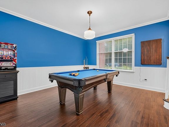 5th image of 53 Highwood Rd