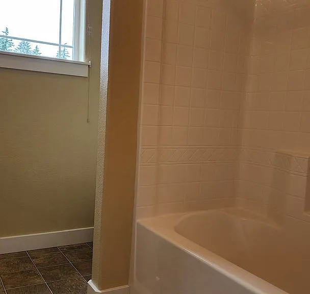 3819 Cameron Dr NE — Photo 54