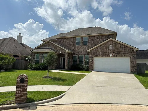 16419 Lakewood Field Dr Photo 1