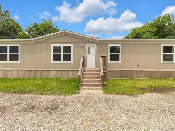 5313 2nd St, Crosby, TX 77532