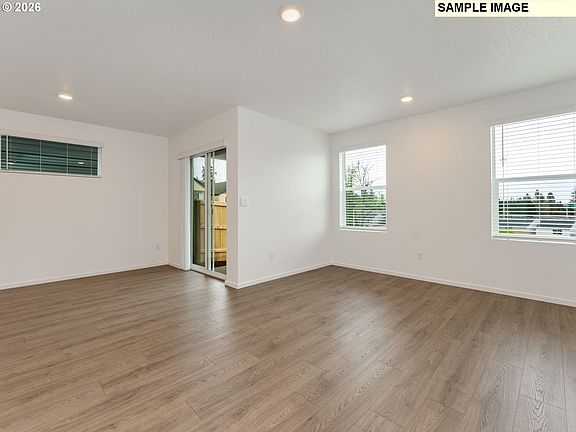 3rd image of 11108 SE 20th Cir