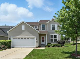 1549 Cannon Ridge Dr, Saint Louis, MO 63146
