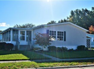 5 Jessica Ln #5, Olmsted Falls, OH 44138