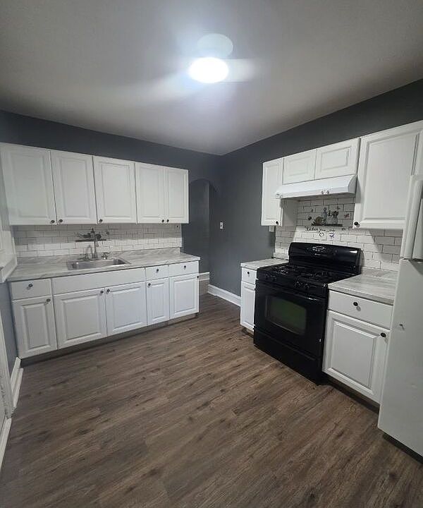 1st image of 532 Alder St APT 3