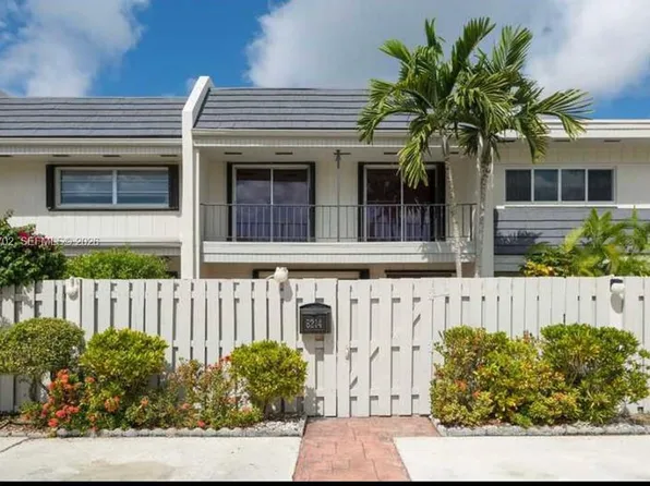8214 SW 81st Ct #8214, Miami, FL 33143