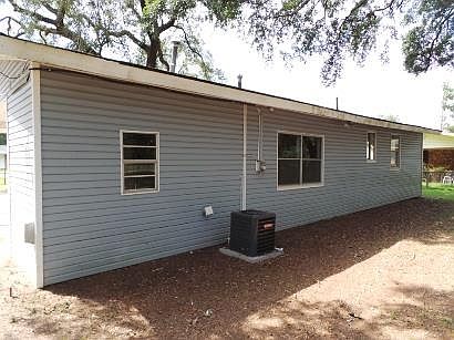 5th image of 7752 Untreiner Ave