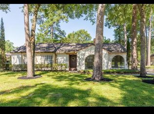 28809 Holly Hill Dr, Shenandoah, TX 77381