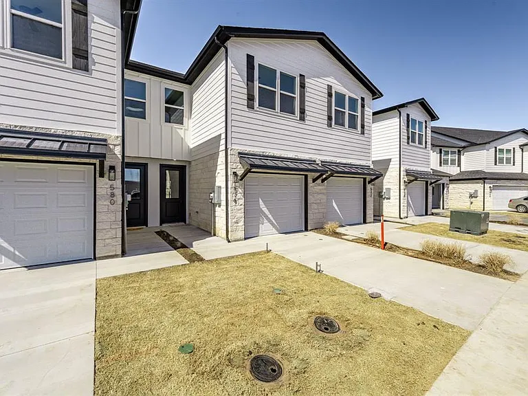 532 Galt Dr — Photo 1