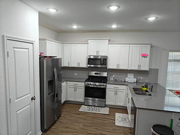 4th image of 21716 Wilmiller Ln