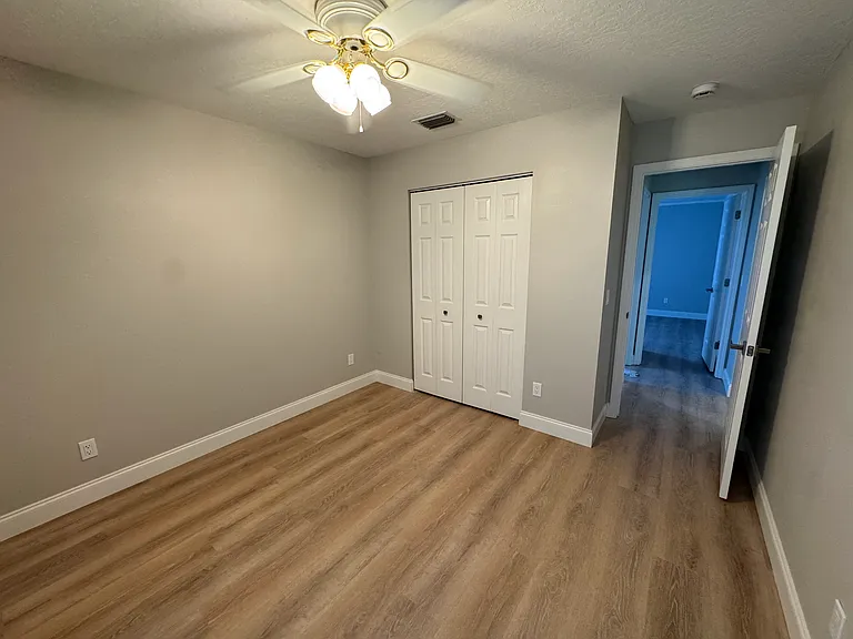 1845 Blue Heron Dr — Photo 14