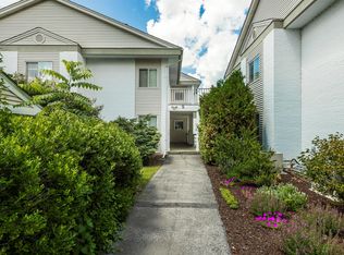 53 Bennett Cmn, Millbrook, NY 12545