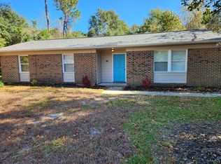 214 Kingston Rd, Wilmington, NC 28409