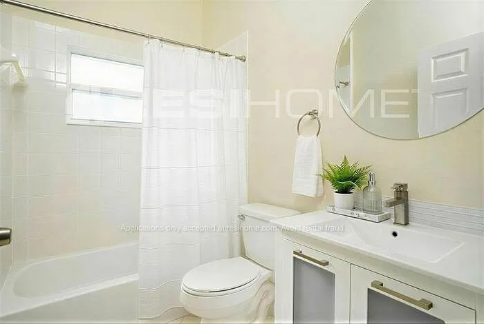 3589 Old Lighthouse Cir — Photo 10