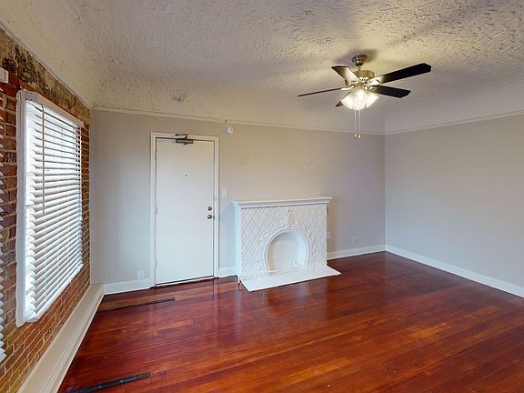 3rd image of 157 S Catalina St APT 204