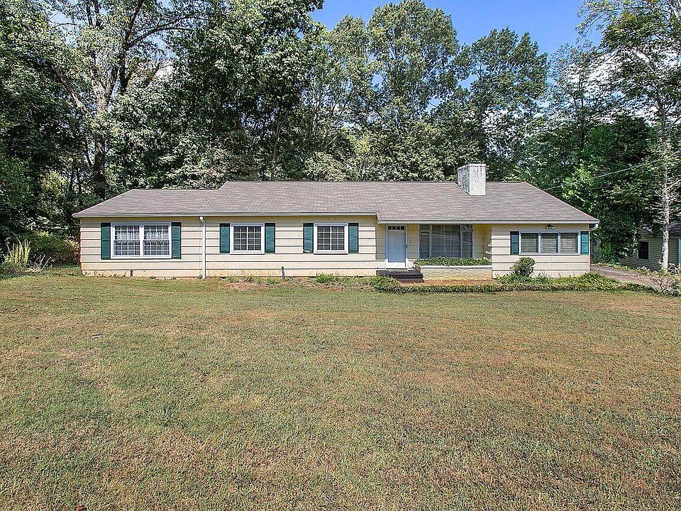 1st image of 1524 Whitower Dr