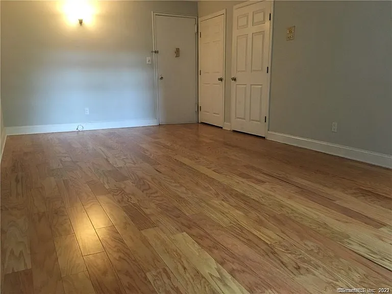 27 Northill St #2P — Photo 5