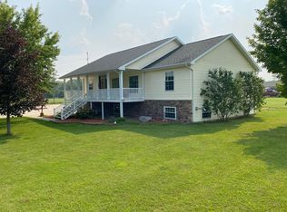 4138 Belair Ln, Houghton lake, MI 48629