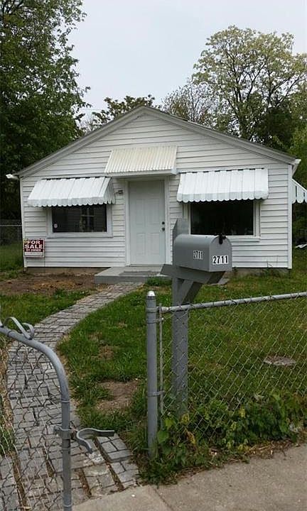 1st image of 2711 Burton Ave