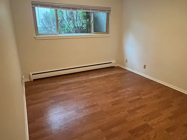 412 N 45th St #102 — Photo 17