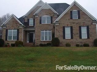 1002 Simmon Tree Ct, Indian Trail, NC 28079