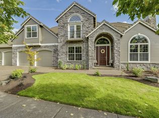 2756 Beacon Hill Dr, West Linn, OR