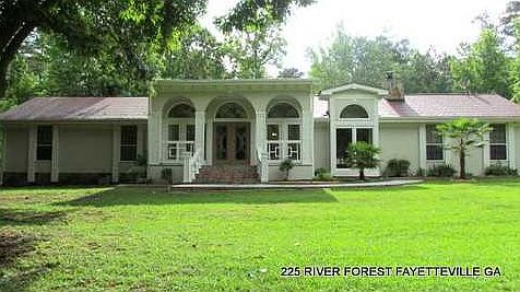 1st image of 225 River Forest Dr