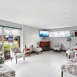 579 Clare Ave #501 — Photo 10