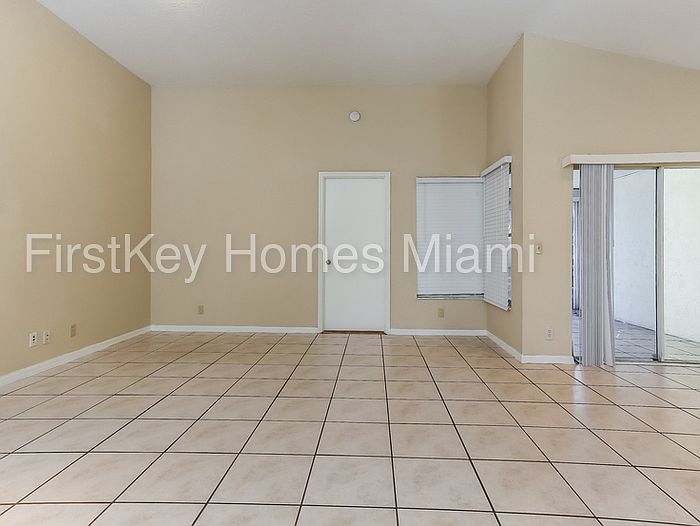 2800 Foxhall Dr E, West Palm Beach, FL 33417 Zillow