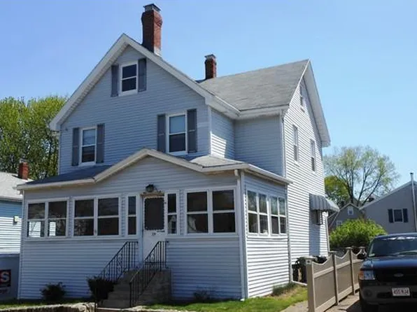 29 Harrington St, Watertown, MA 02472