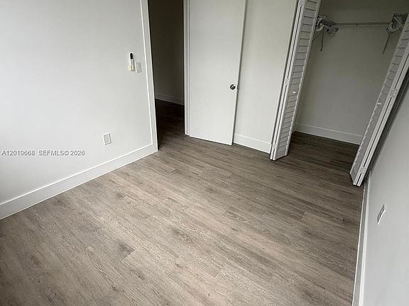 4th image of 2330 NW 9th St #15