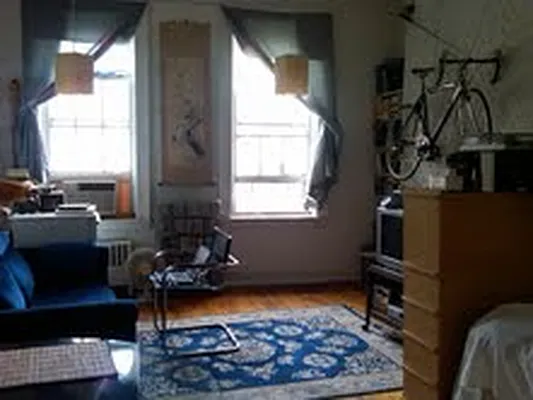 Rented by City Connections Realty | media 15