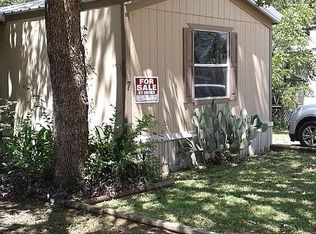 7 Oak Hill Park Dr, Mansfield, TX 76063