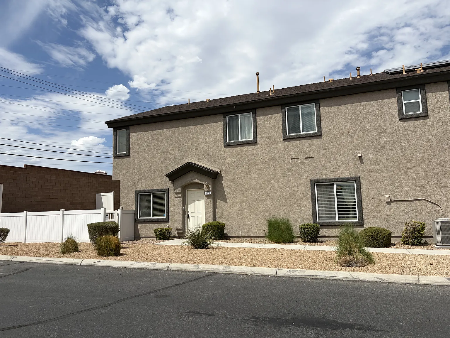 4617 Dealers Choice Way — Photo 4