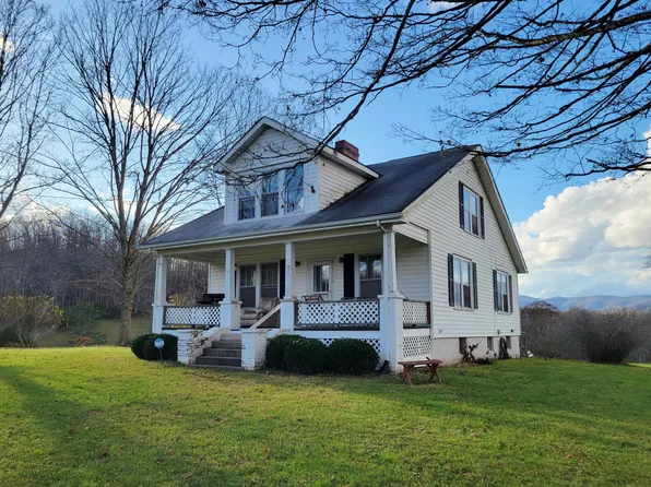 13559 Wolf Creek Rd, Alderson, WV 24910