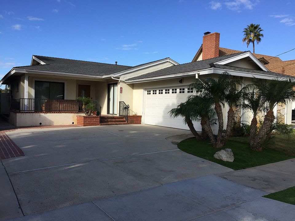 220 Coastline Dr., Seal Beach, CA