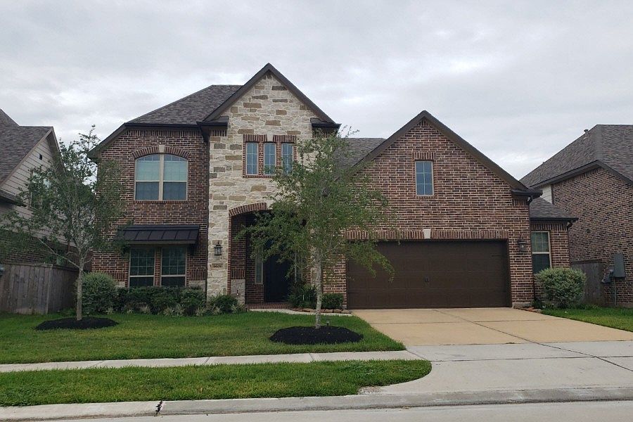 1st image of 9606 Lauren Briar Ln