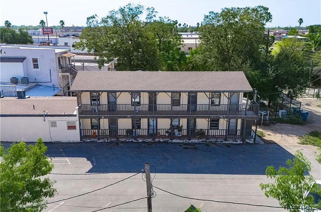 1 bed, 1.0 bath, 248 sqft, $450 — Photo 3