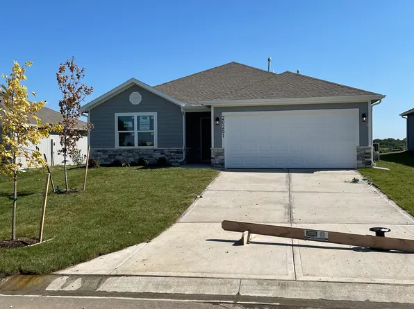 20251 W 193rd Ter, Spring Hill, KS 66083
