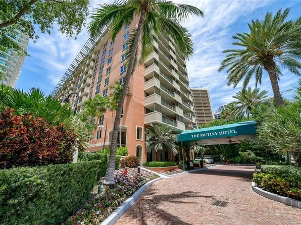 2951 S Bayshore Dr #415, Miami, FL 33133