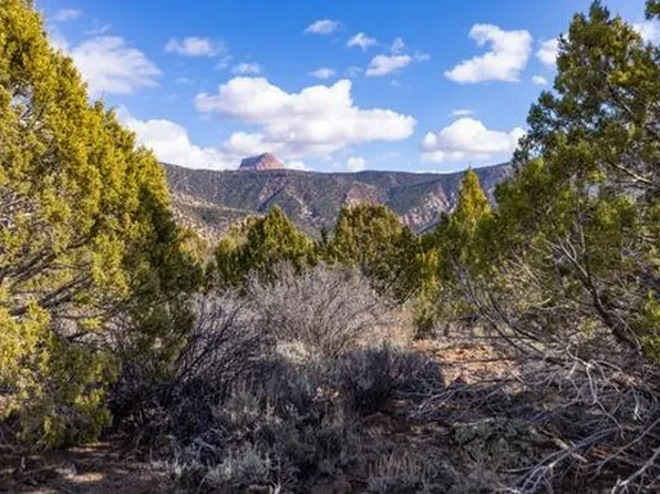 3754 E Overlook Dr #328, New Harmony, UT 84757