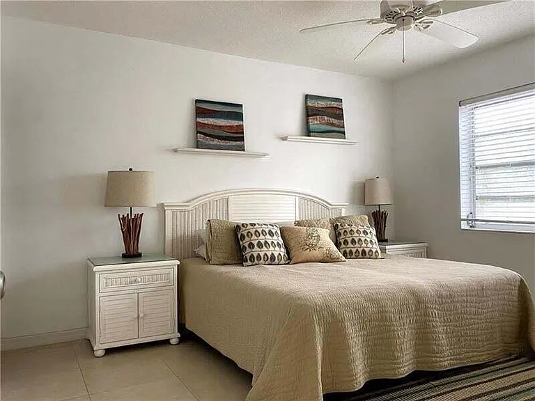 1439 Ocean Blvd #207 — Photo 7