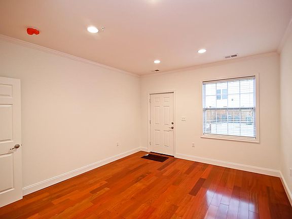 Bright and Spacious Bedroom
