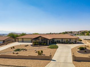 16314 Menahka Rd, Apple Valley, CA 92307