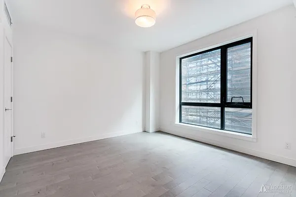 Rented by Anchor Associates | media 29