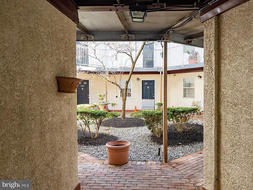 1305 Steamboat Sta, Southampton, PA 18966 Zillow